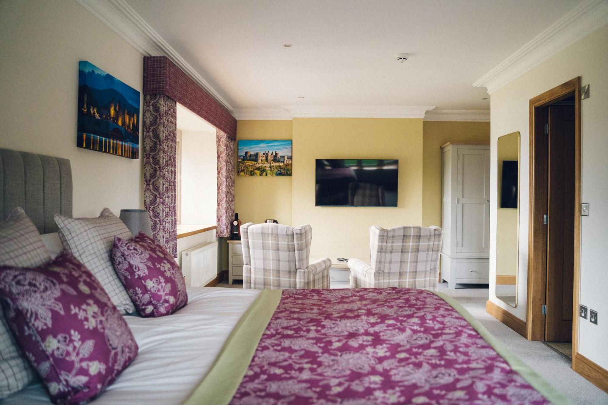 The Manor Boutique Hotel Restaurant And Bar Conwy Exterior photo